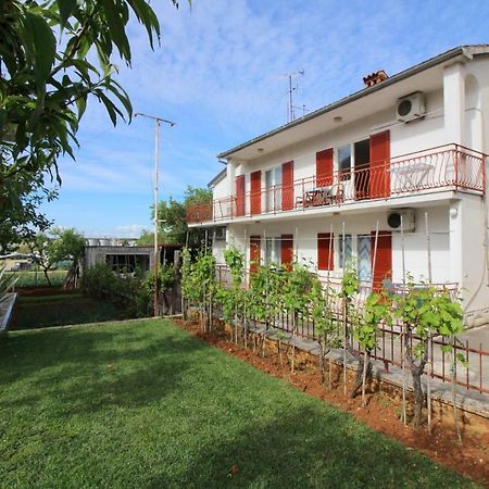 Apartments Franjo Near Center 포레치 외부 사진